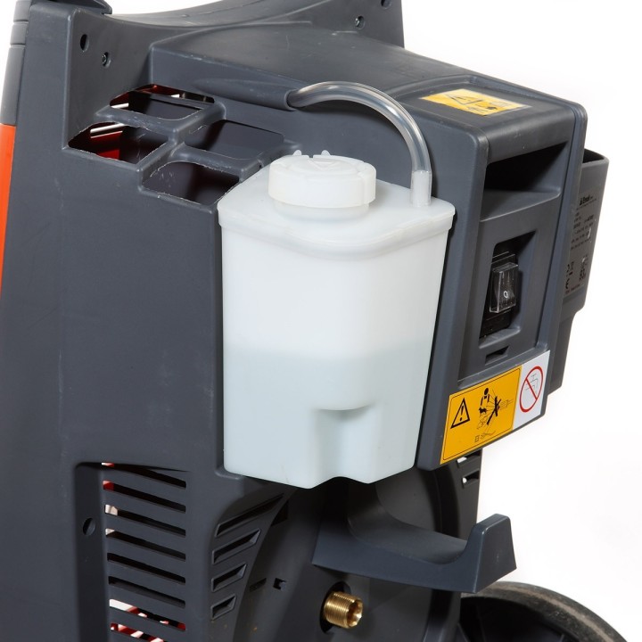 Elektro-Kaltwasser-Hochdruckreiniger OLEOMAC PW 175 C 150 bar Leistung 510 L/h | Newgardenmac.com