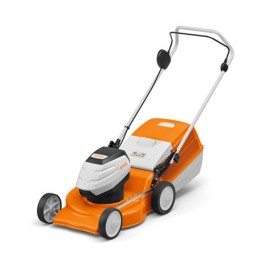 Cortacésped inalámbrico STIHL RMA248 de 36 V con ancho de corte de 46 cm y bolsa recolectora de 55 L | Newgardenmac.com