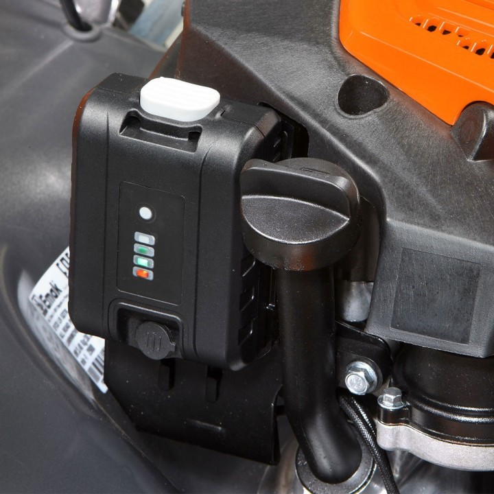 Rasaerba OLEOMAC G 53 TKE COMFORT PLUS 166cc taglio 51cm raccolta 70L semovente | Newgardenmac.com