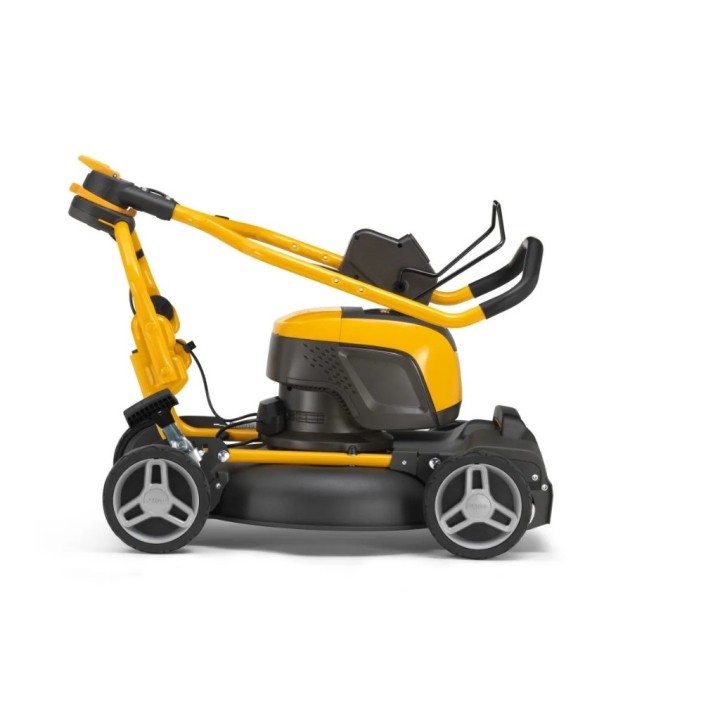STIGA Multiclip 547e S Rasenmäher-Akku-Set (48 V, 5 Ah) und Doppelladegerät im Lieferumfang enthalten | Newgardenmac.com