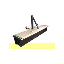 Spazzatrice professionale TURF-EX GB60 larghezza di lavoro 1500 mm 8 spazzole | Newgardenmac.com