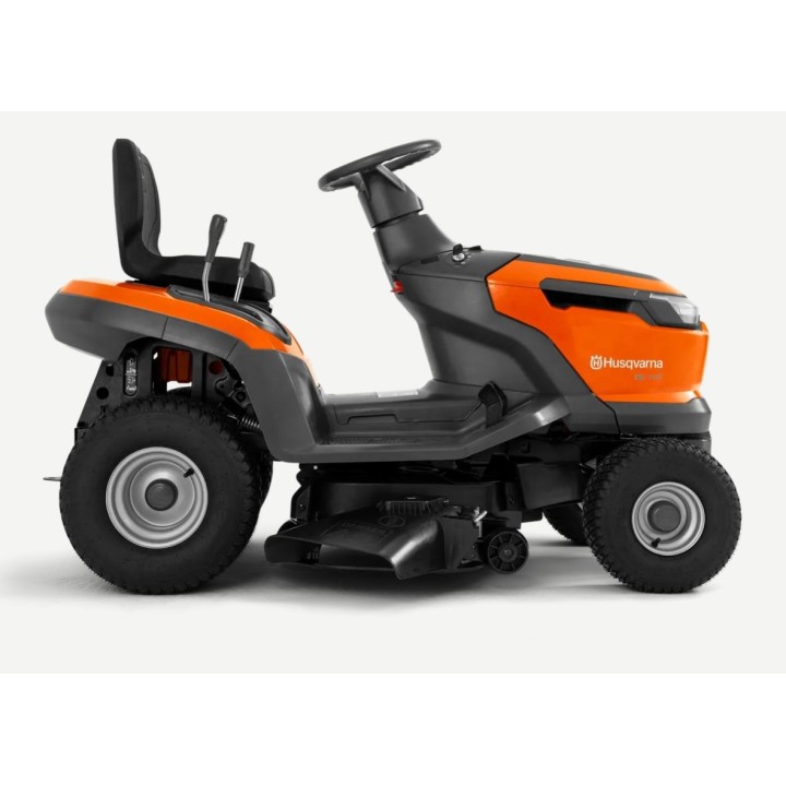 Lawn tractor HUSQVARNA TS112 413cc 8kW cutting width 95cm hydrostatic | Newgardenmac.com