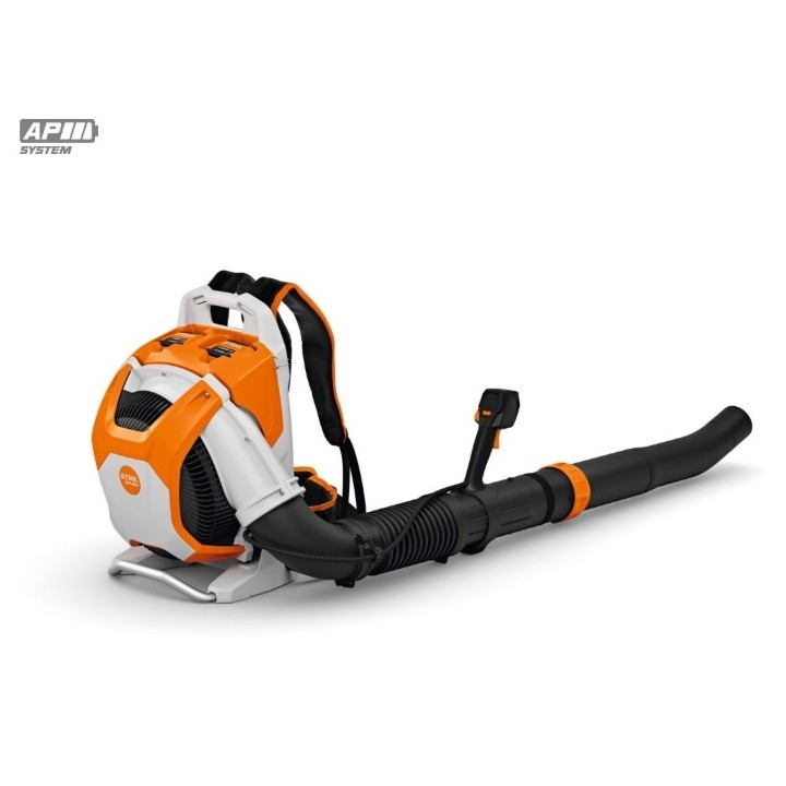 Soffiatore a batteria STIHL BRA 600 tensione 72V velocita' max aria 113 m/s | Newgardenmac.com