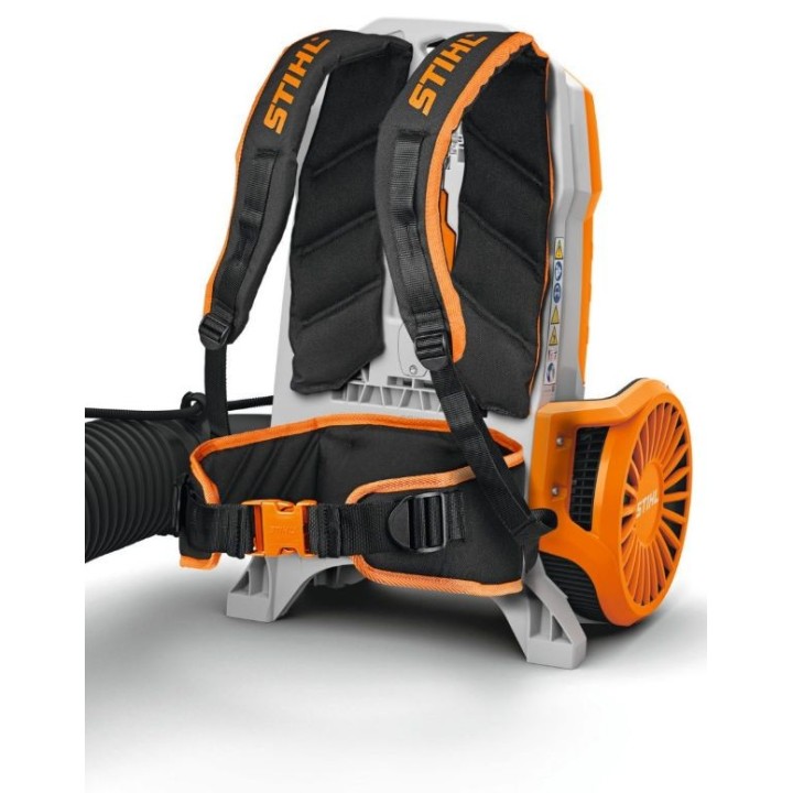STIHL BGA 300 36V cordless blower, max air speed 86 m/s | Newgardenmac.com