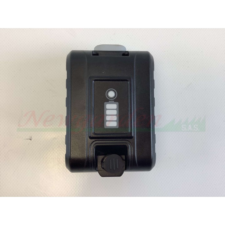 Batería de iones de litio de 10,8V 1,5Ah para motor de cortacésped COMBI 48 SEQ 48 SVQ | Newgardenmac.com