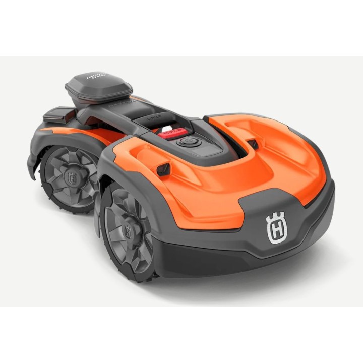 HUSQVARNA AUTOMOWER 535AWDEPOS 6000m2 articulated professional robot lawnmower | Newgardenmac.com