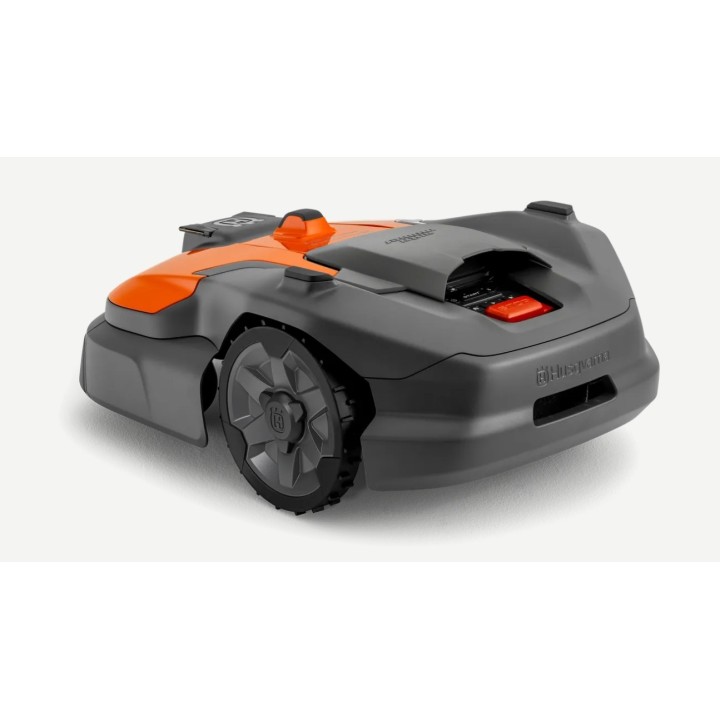 HUSQVARNA AUTOMOWER 560 EPOS 12000mq Vision Ai robot cortacésped profesional | Newgardenmac.com