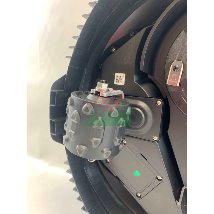 Tondeuse robot SUNSEEKER X7 Plus Gen 2 6000m² nRTK + VSLAM Wi-Fi - Bluetooth - 4G | Newgardenmac.com