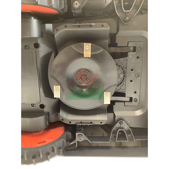 OUTLET - EXPO - Robot tagliaerba DCK AUTONOMO 2000mq Wi-Fi - 4G - Bluetooth LiDAR AI | Newgardenmac.com