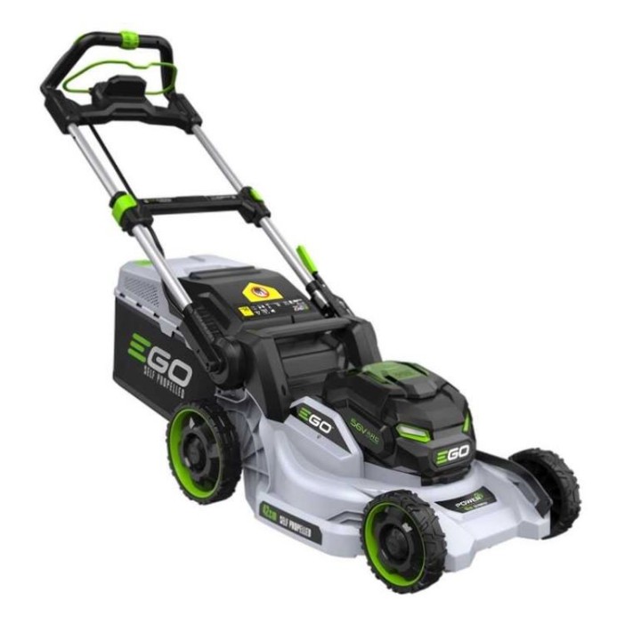 Cortacésped autopropulsado a batería EGO LM1712E-SP de 56 V, ancho de corte de 42 cm, cesta de 55 L. | Newgardenmac.com